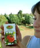 Salud, Salud, Salud eso es el licopene. Licopene biologico para distribuidores y mayoristas... El licopene biologico made in Italy con los mas ricos, potentes y biologicos tomates de Italia... El licopene biologico podria prevenir cancer de la prostata, enfermedades cardiacas y otras formas de cancer... Licopene biologico gran solucion para el mercado mundial de la salud, sanidad y medicinas Buscamos Distribuidores en Estados Unidos...