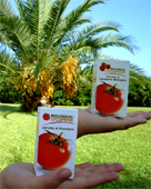 Licopene natural sin quimicos... Licopene biologico para distribuidores y mayoristas... El licopene biologico made in Italy con los mas ricos, potentes y biologicos tomates de Italia... El licopene biologico podria prevenir cancer de la prostata, enfermedades cardiacas y otras formas de cancer... Licopene biologico gran solucion para el mercado mundial de la salud, sanidad y medicinas Buscamos Distribuidores en Estados Unidos...